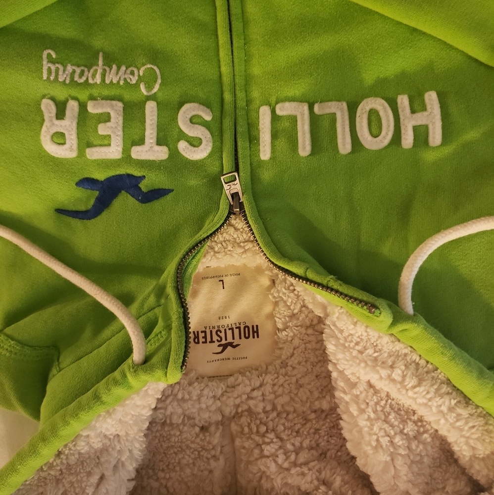 Hollister fleece jacket